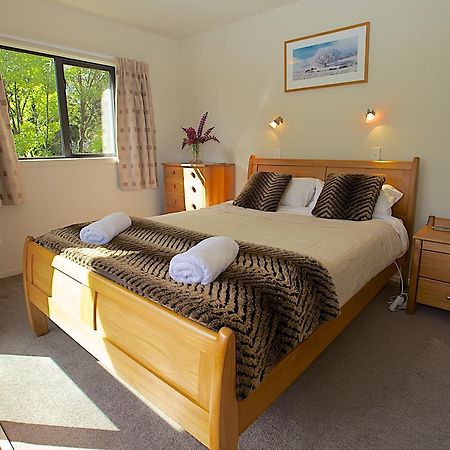 Crescent House Villa Wanaka Kültér fotó