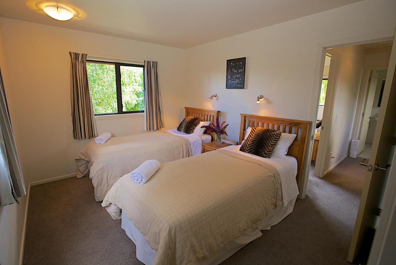 Crescent House Villa Wanaka Kültér fotó